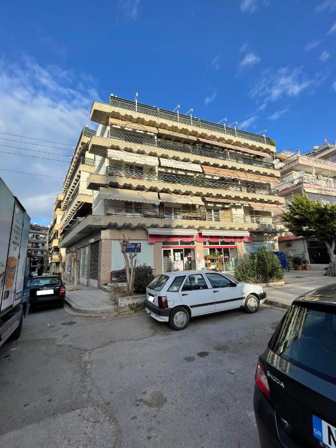 Fobillo Apartment At Charilaou Thessaloniki Exterior photo